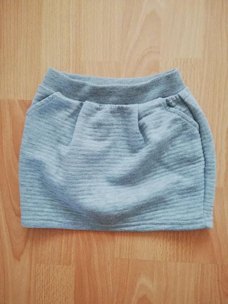 Sukna vel. 98, pepco,98