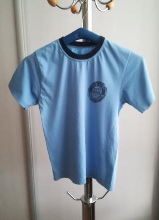 Tričko - darujem, 146