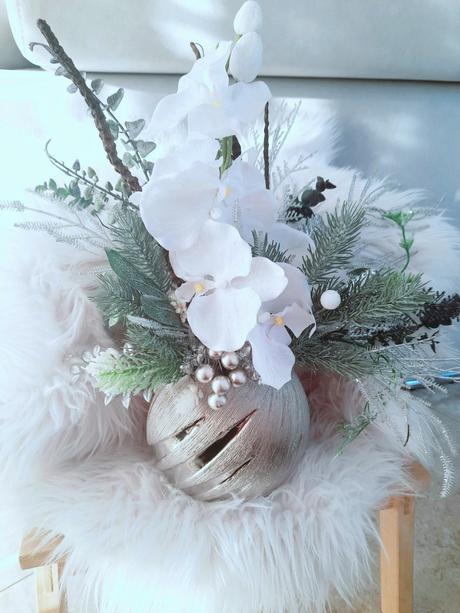 Luxusný vianočný aranž s orchideou, 