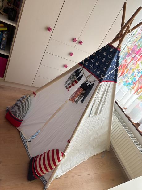 Stan tepee - námorník,