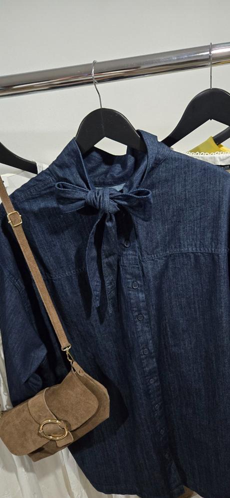 Riflové šaty zara, zara