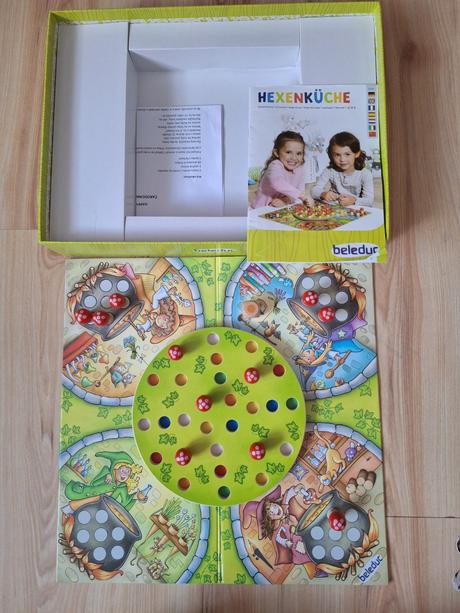 Čarodejnícka kuchyna hexenküche, 