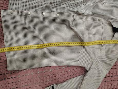 Blúzka bodkovana, 44