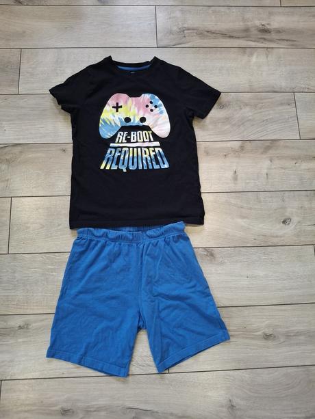 Pyžamko f&f velkost 140, f&f,140