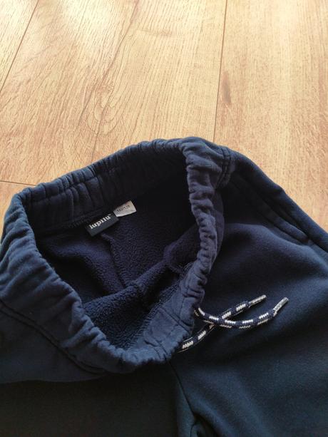 Teplejšie tepláky tmavomodré, veľ. 122/128, lupilu,128