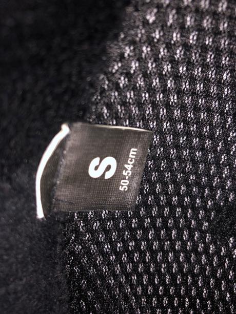 Nevica lyžiarska prilba a okuliare, s