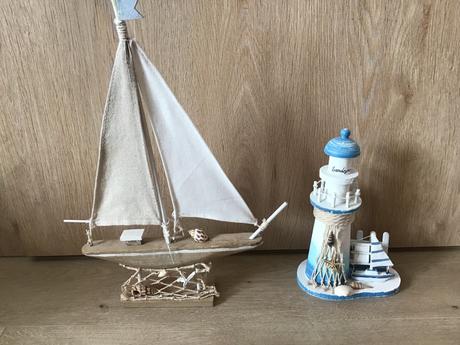 Maják plachetnica suveníry, 