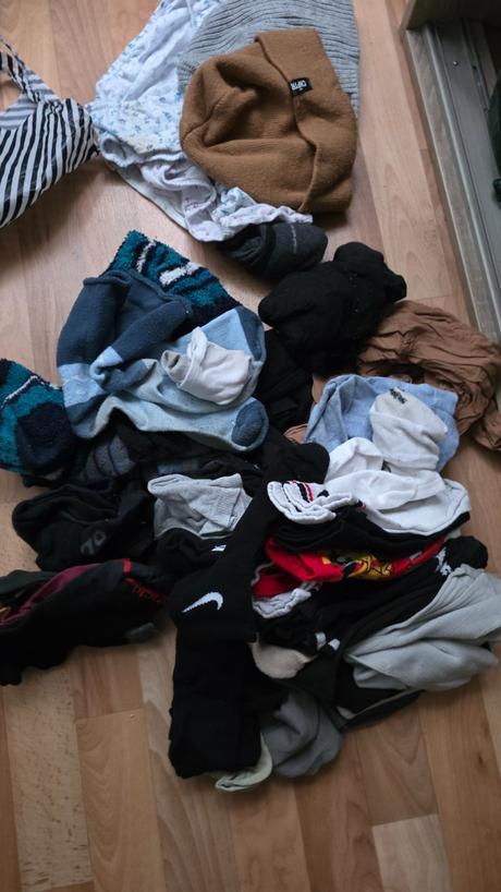 45 parov ponoziek 39/42, 