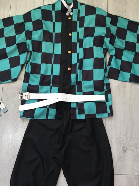 Chlapčensky kostym anime kamado tanjirou 9-10rokov, 