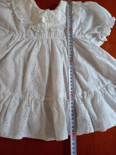 Biele šatky, herma,92