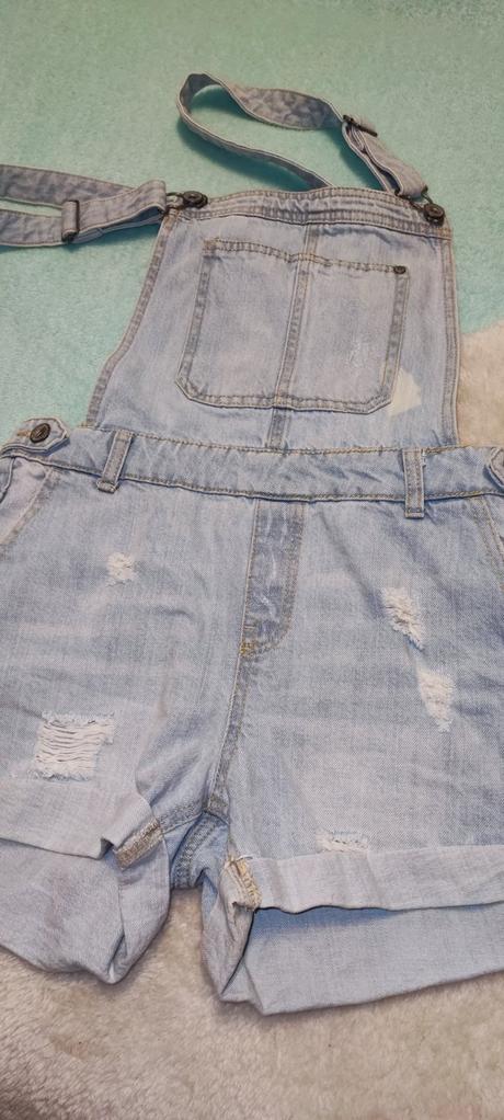 Šortky s trakmi, bershka,xs