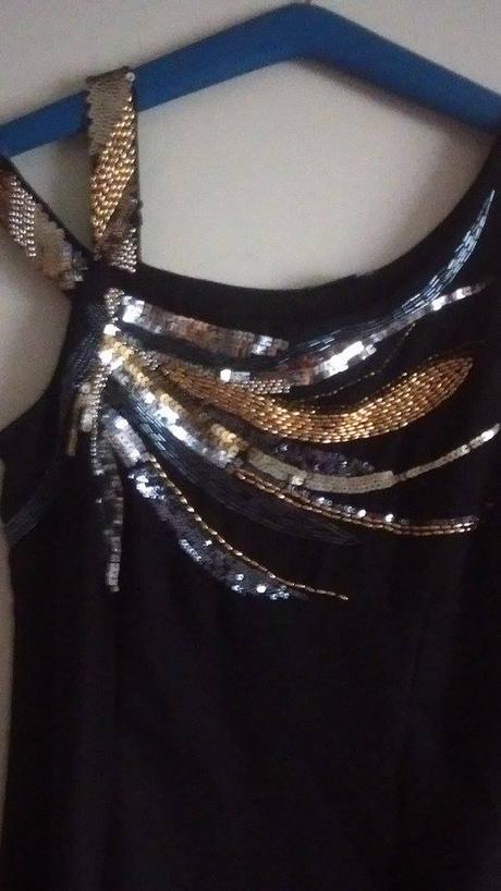 Damske spoločenske šaty 38v, 38