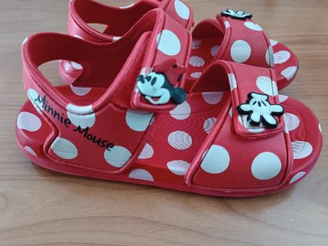 Sandálky mickey minnie, george,28