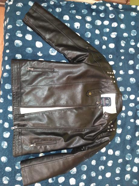 Dievcensky kozenkovy kabat, 140