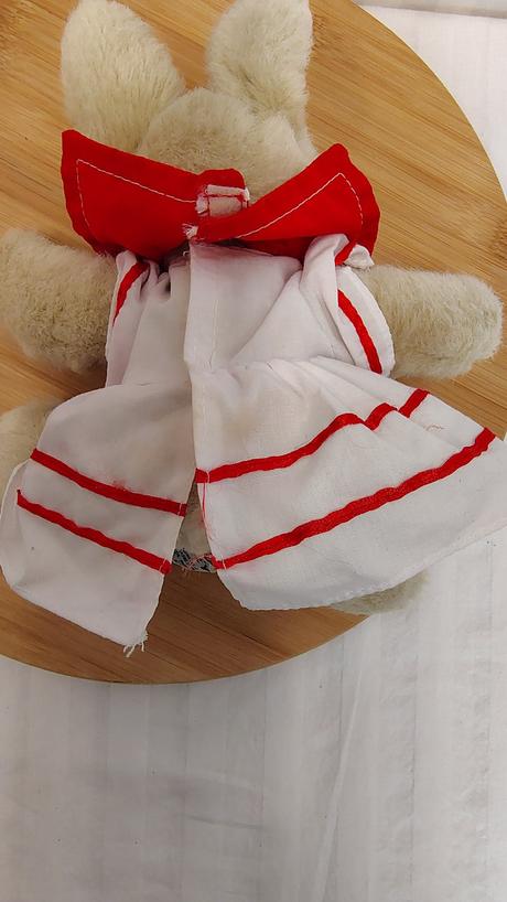 Plyšový zajac v šatách, apple valley, 22 cm, 