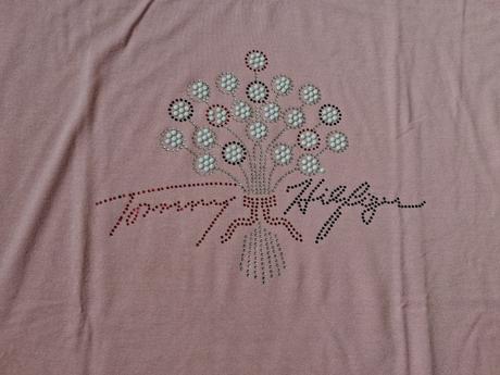 Dámske tričko zn. t. hilfiger v.l, tommy hilfiger,l