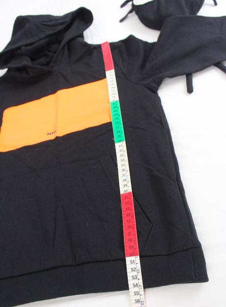 Mikina s neon oranžovým detailom, 140