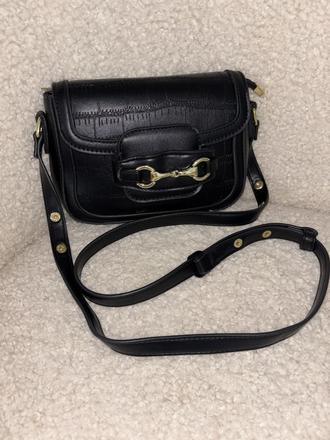 Crossbody kabelka,