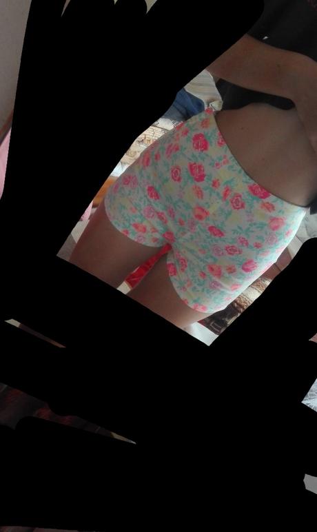 Šortky s vysokým pásom, h&m,34