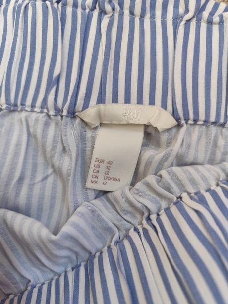 Top s odhalenými ramenami, h&m,xl