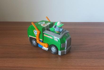 Rocky paw patrol, 