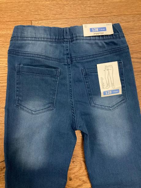 Jegginsy, 128