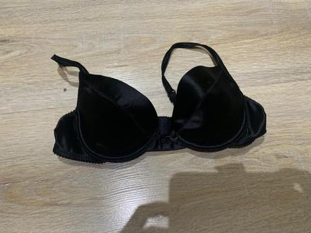 Vystuzena podprsenka75a, 75a