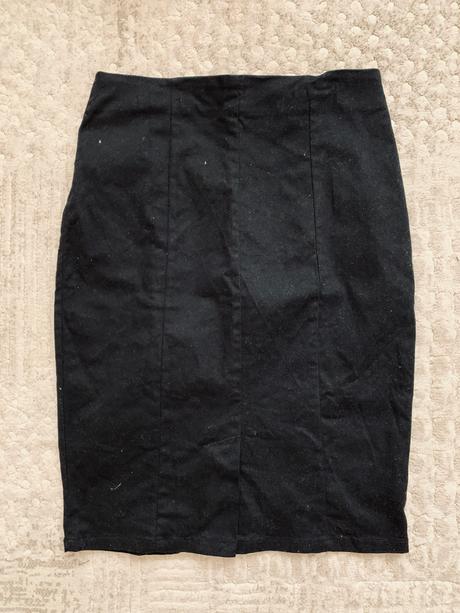 Čierna puzdrová sukňa so zipsami m, house,m