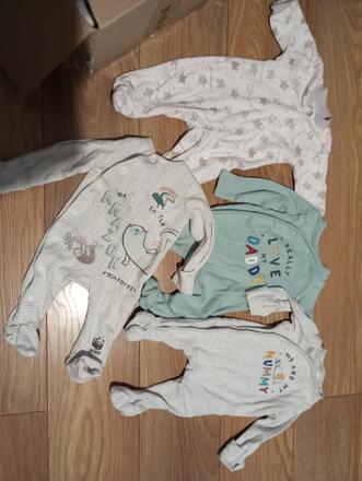 4 krát overal/pyžamko, 56