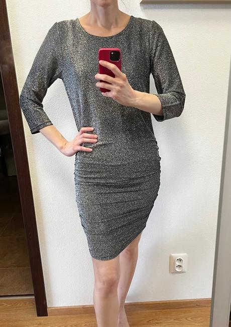 Trblietavé šaty ichi, m