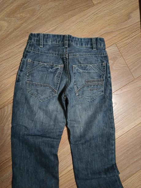 Zateplené rifle 6-7 rokov, lupilu,122