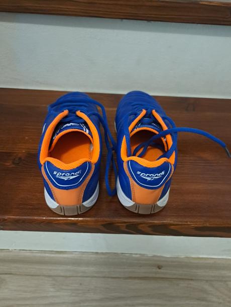 Halovky sprandi, sprandi,33