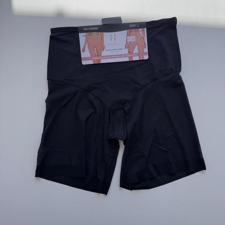 Nohavičky so sieťkou proti oderu stehien 4 farby, l / xl / xxl