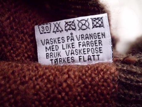 Predľžený pásik, l