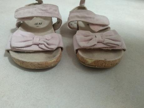 Sandálky na donosenie, h&m,22