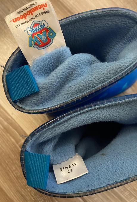 Led svietiace/blikajúce oteplené gumáky paw patrol, sinsay,28