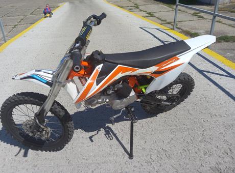 Motorka 140tka, 