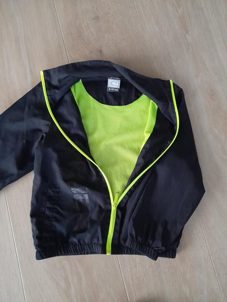 Tenká bundička carbrini, 134