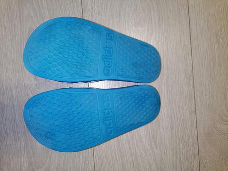 Detské šľapky adidas č. 29/30, adidas,30
