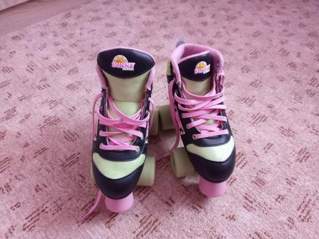 Kolieskové korčule, 35