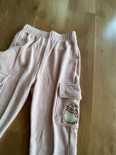 Teple teplaky, reserved,164