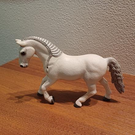 Schleich kone,