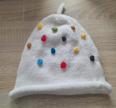Čiapka s guľôčkami, 