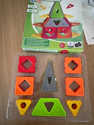 Magnetická stavebnica,