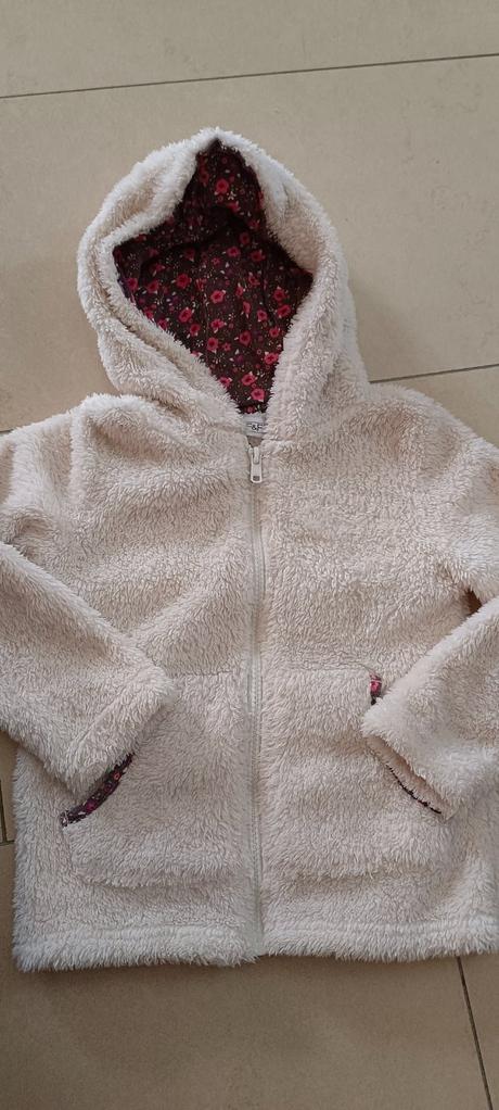 Huňatá mäkkunká mikina, veľ.110,vek 4-5rokov, f&f,110