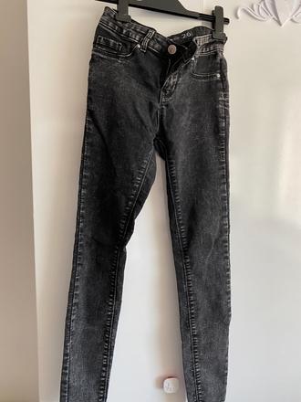 Džínsy, new yorker,26