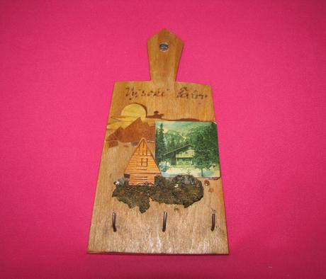 Retro vešiak vysoké tatry, 