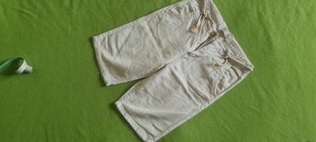 Svetlé kraťasy, zara,140