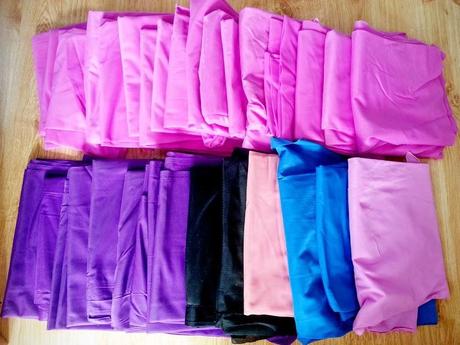 Látky - podšívka - kúsky látok.,