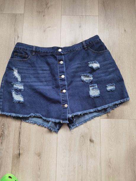 Sukňokratasy, šortky sú 50, 52, 54, xxxl